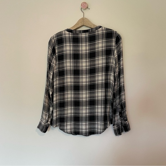 Calvin Klein Black Plaid Button-Down Blouse - Picture 5 of 6